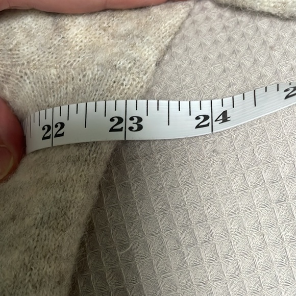 Wilfred Free sz S Yarn Made in Italy cozy soft sweater w ribbing beige/t… - Picture 3 of 8